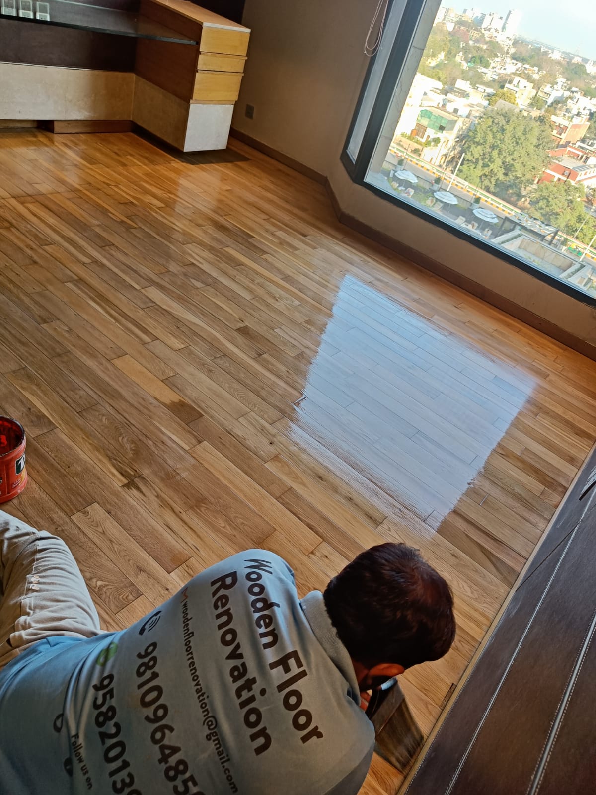 Wooden Floor Polishing Work